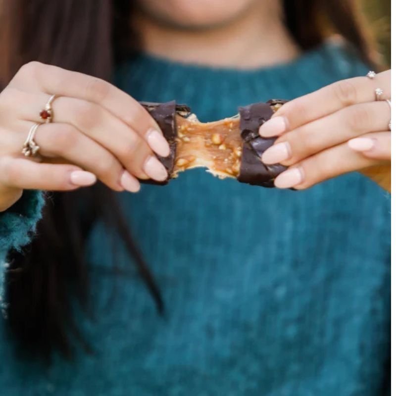 Box of 2 Salted Peanut Caramello 110g