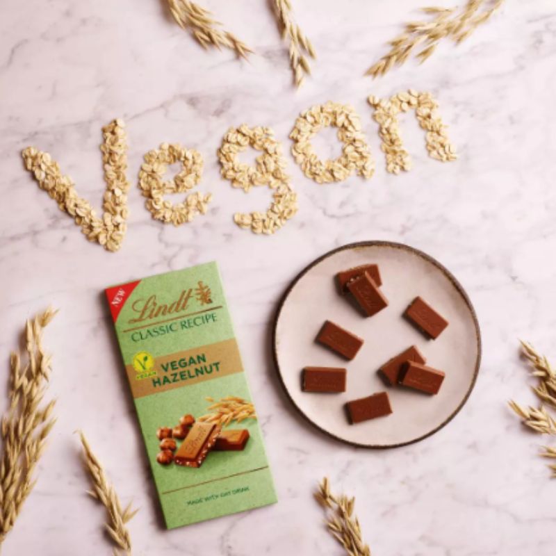 Lindt Classic Vegan Hazelnut Chocolate Bar 100g